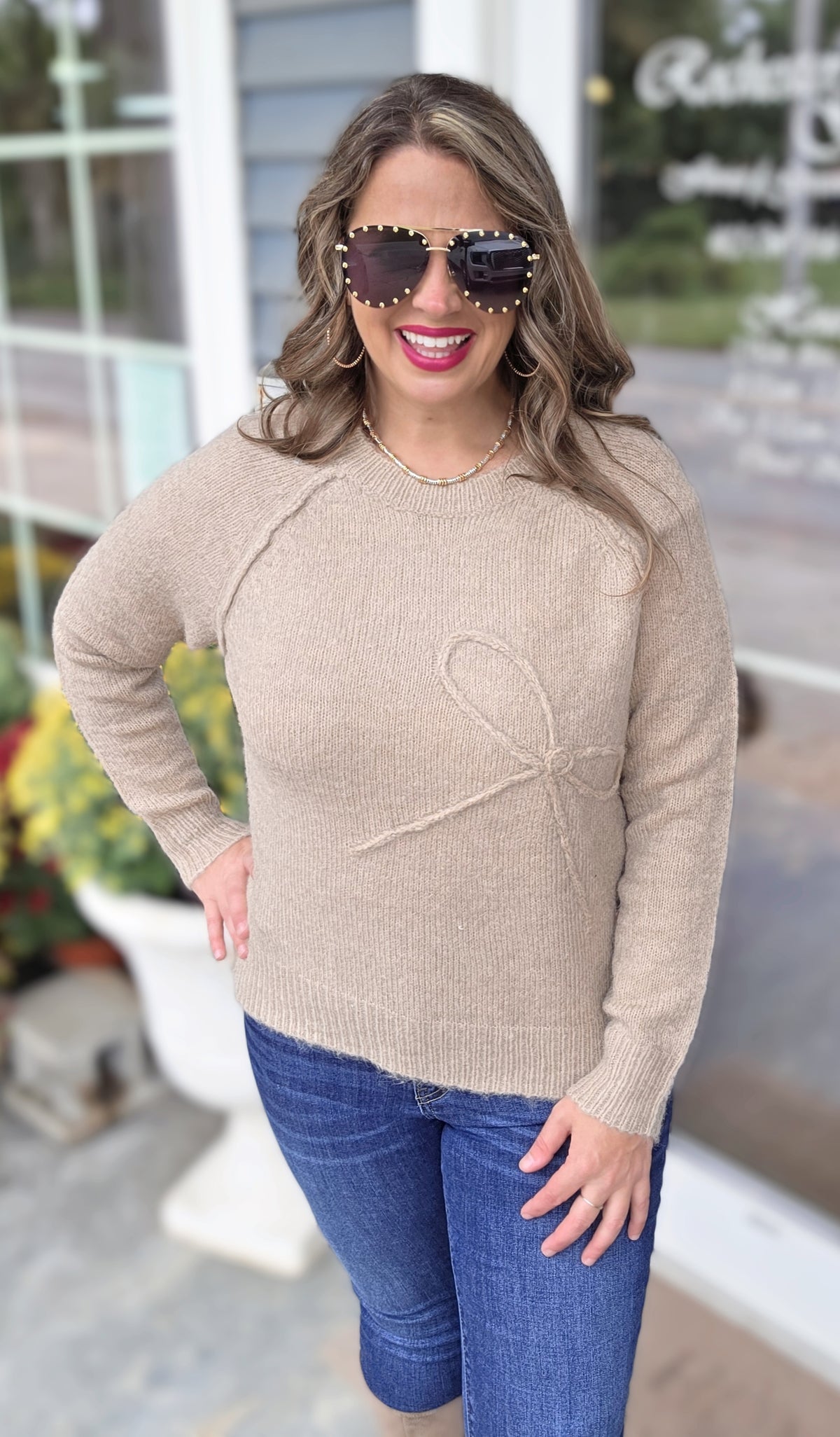 TAUPE BOW TEXTURED KNIT SWEATER