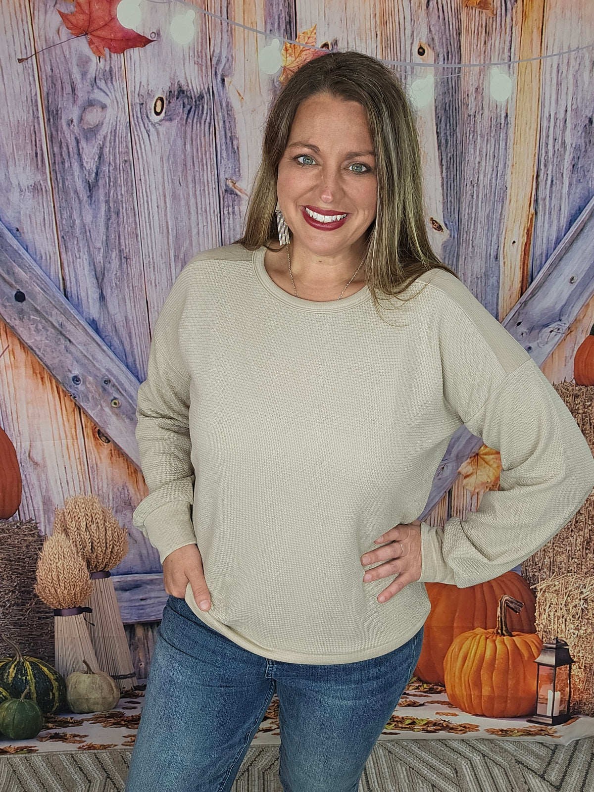 TAUPE CREW NECK FRENCH TERRY TEXTURED TOP