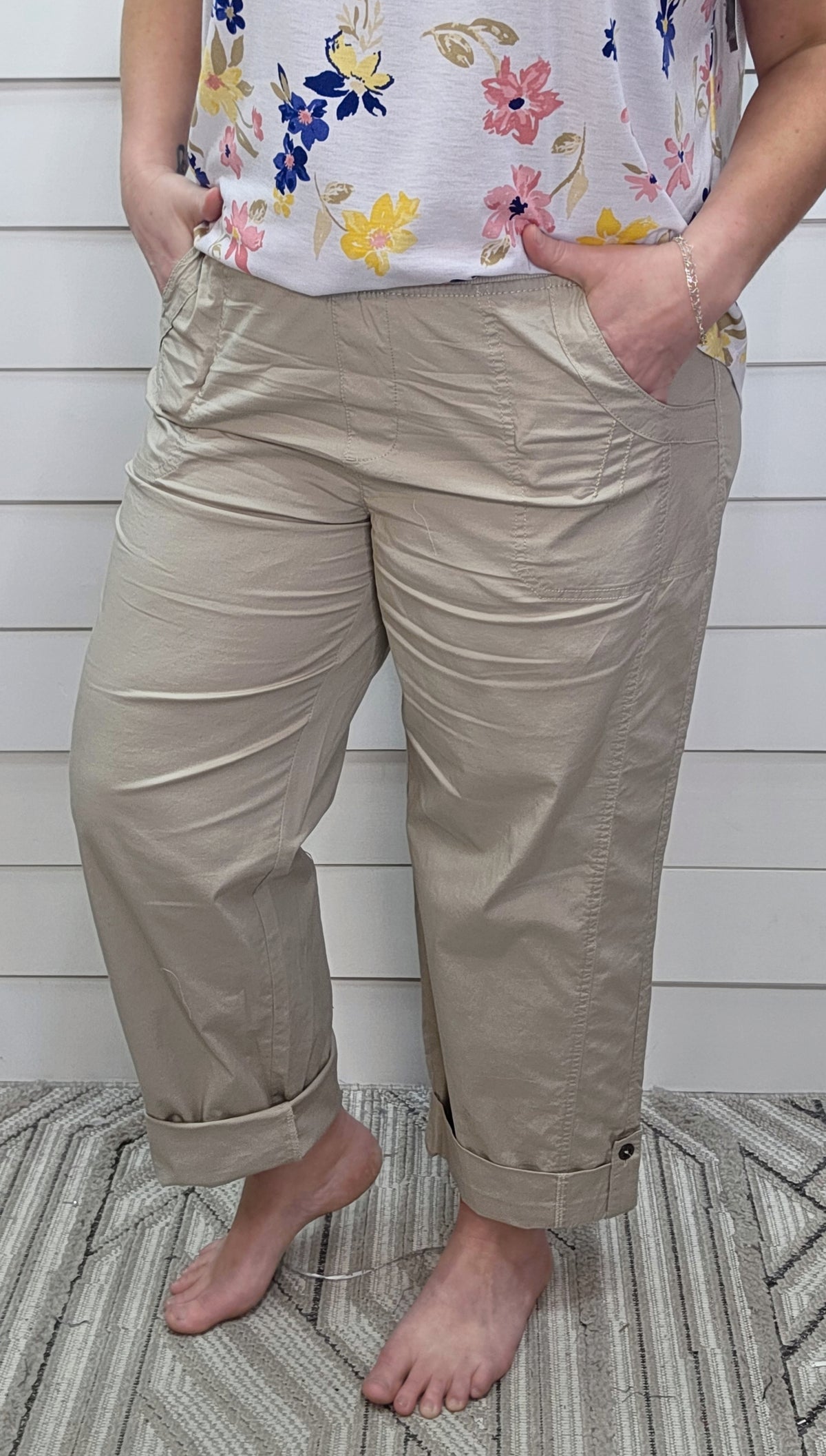 KHAKI PULLON LOOSE FIT PANT