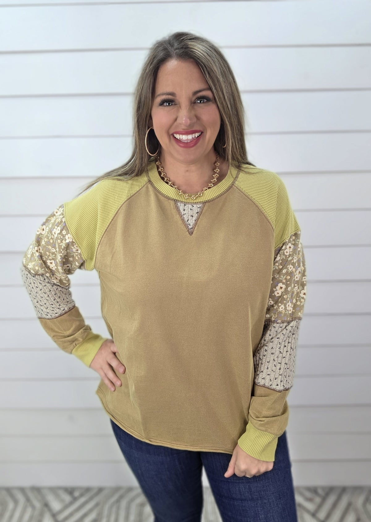 OLIVE PATCHWORK SLEEVE OVERSIZED KNIT TOP