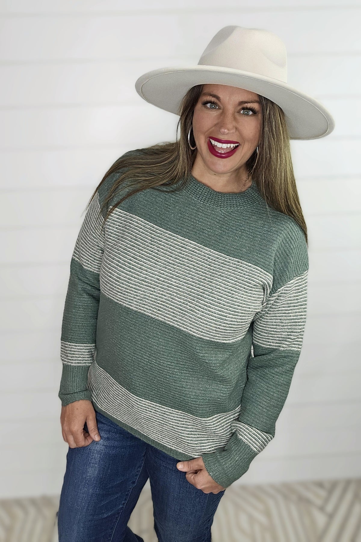 KALE SOFT RIBBED COLORBLOCK SWEATER