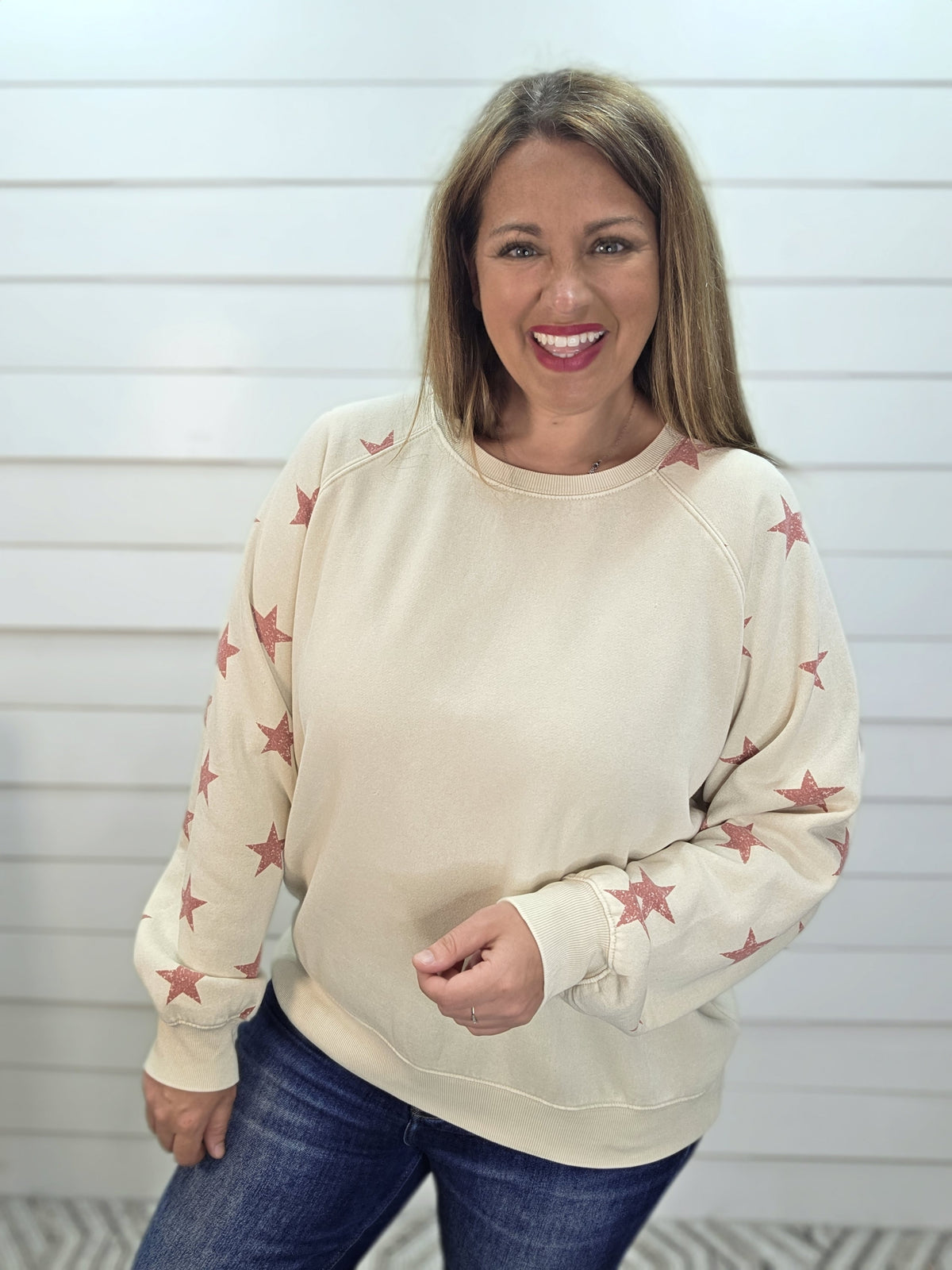 LT KHAKI PULLOVER W/ STAR ACCENT SLEEVES