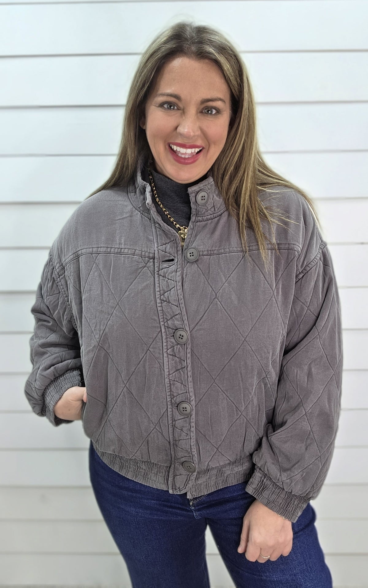 CHARCOAL QUILTED BUTTON DOWN JACKET