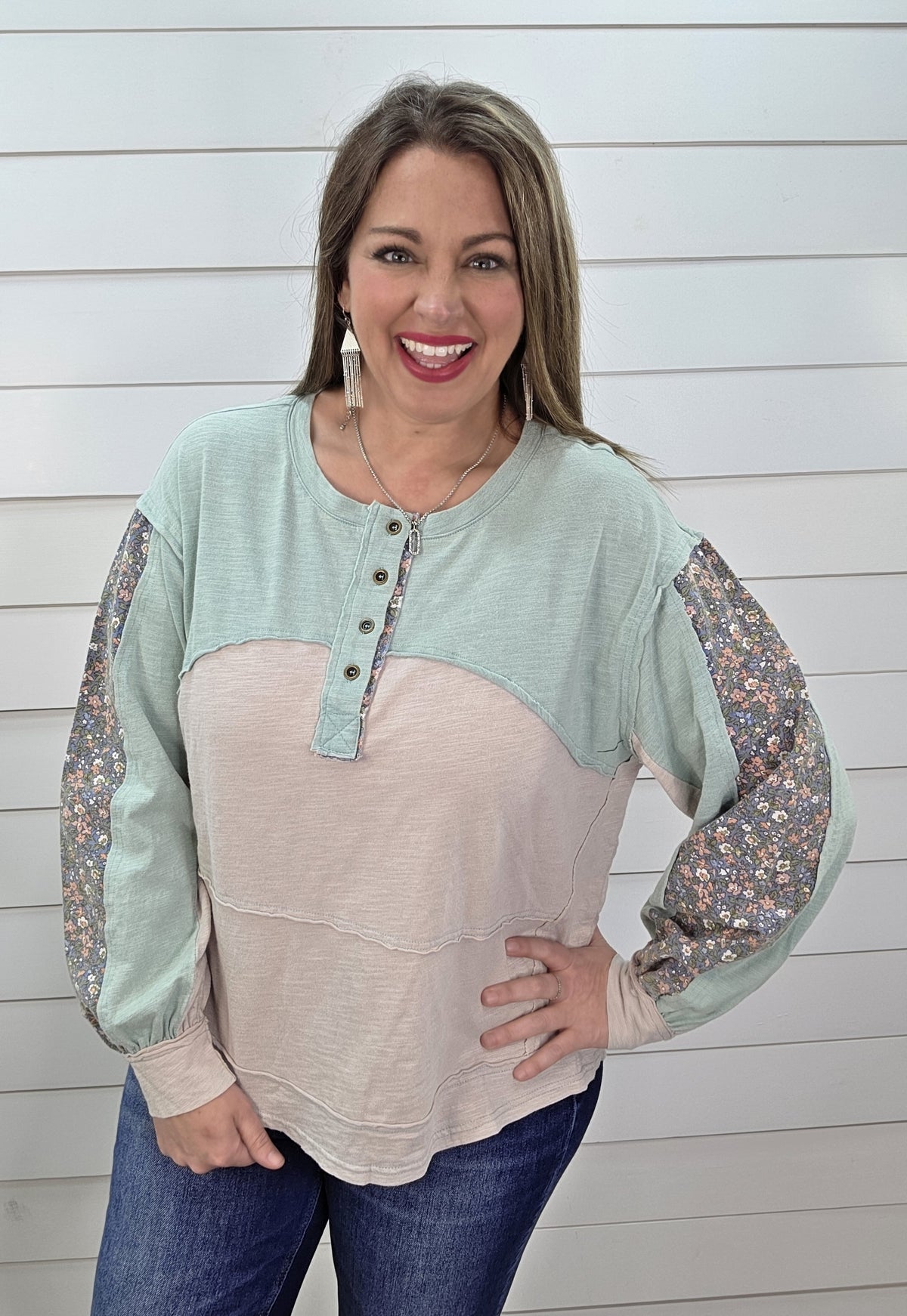 MINT/GREY FLORAL CONTAST OVERSIZED KNIT TOP