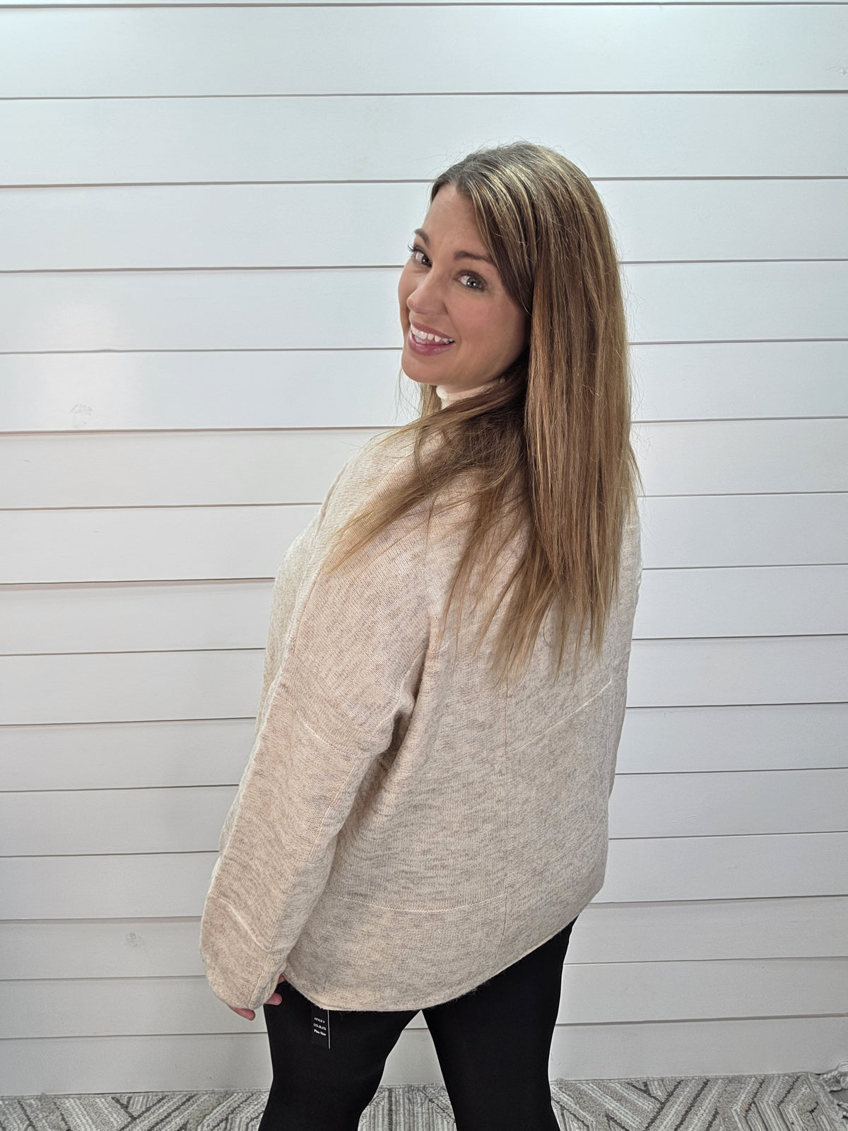 OATMEAL CHECKERED TEXTURED OVERSIZED KNIT SWEATER
