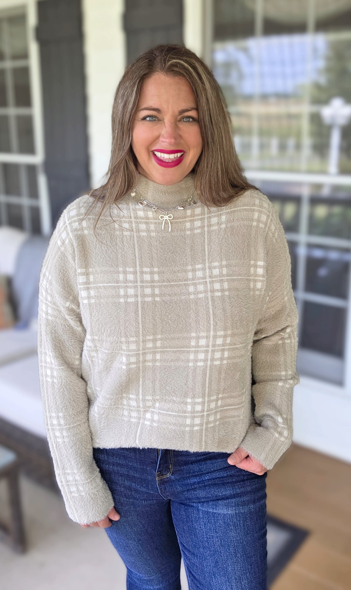 MOCHA/CREAM FUZZY SOFT MOCK NECK CHECK PRINT SWEATER