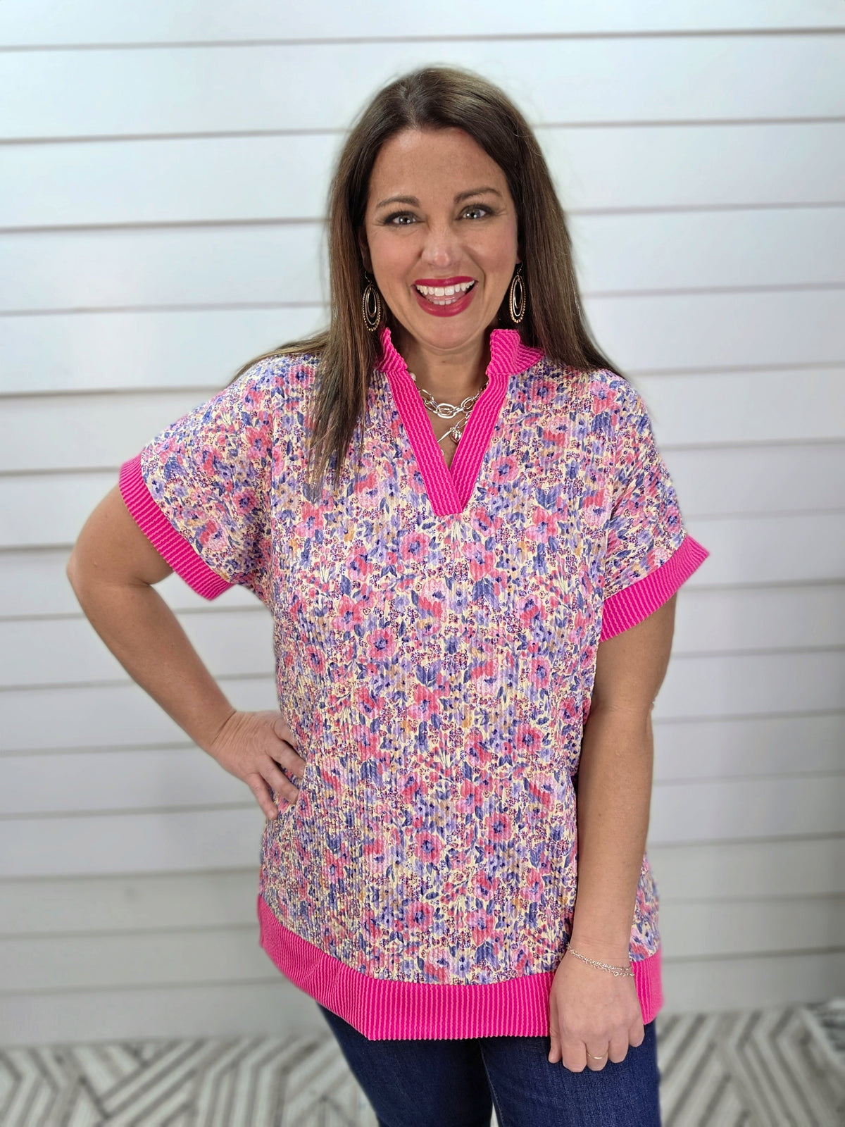 PINK/PURPLE RAISED RIBBED FLORAL V NECK KNIT TOP