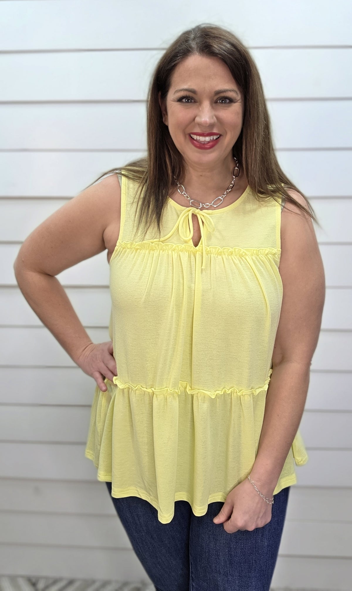YELLOW TIERED SLEEVELESS FLOWY KNIT TOP