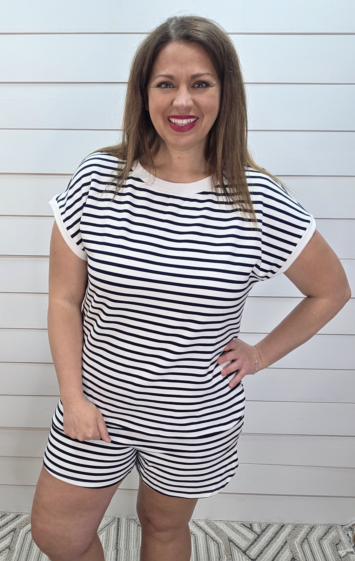 NAVY/WHTIE STRIPED KNIT TOP