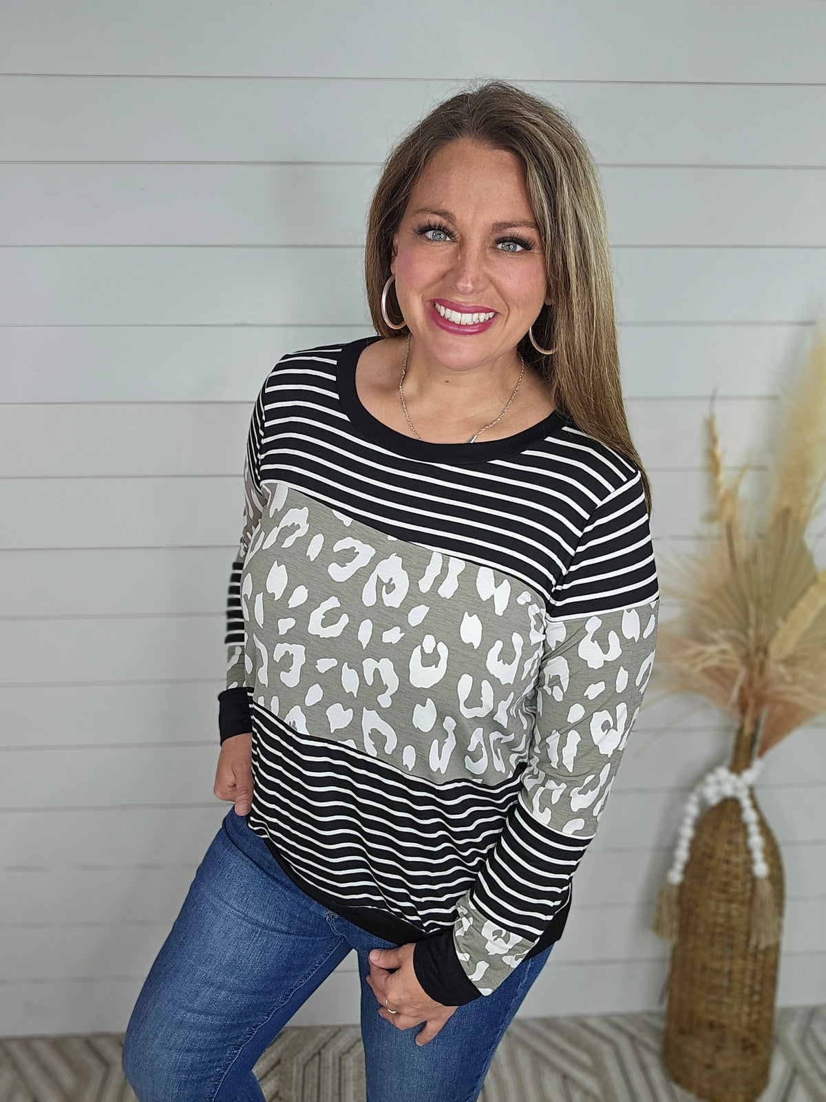 GREY/BLACK LEOPARD COLORBLOCK TOP