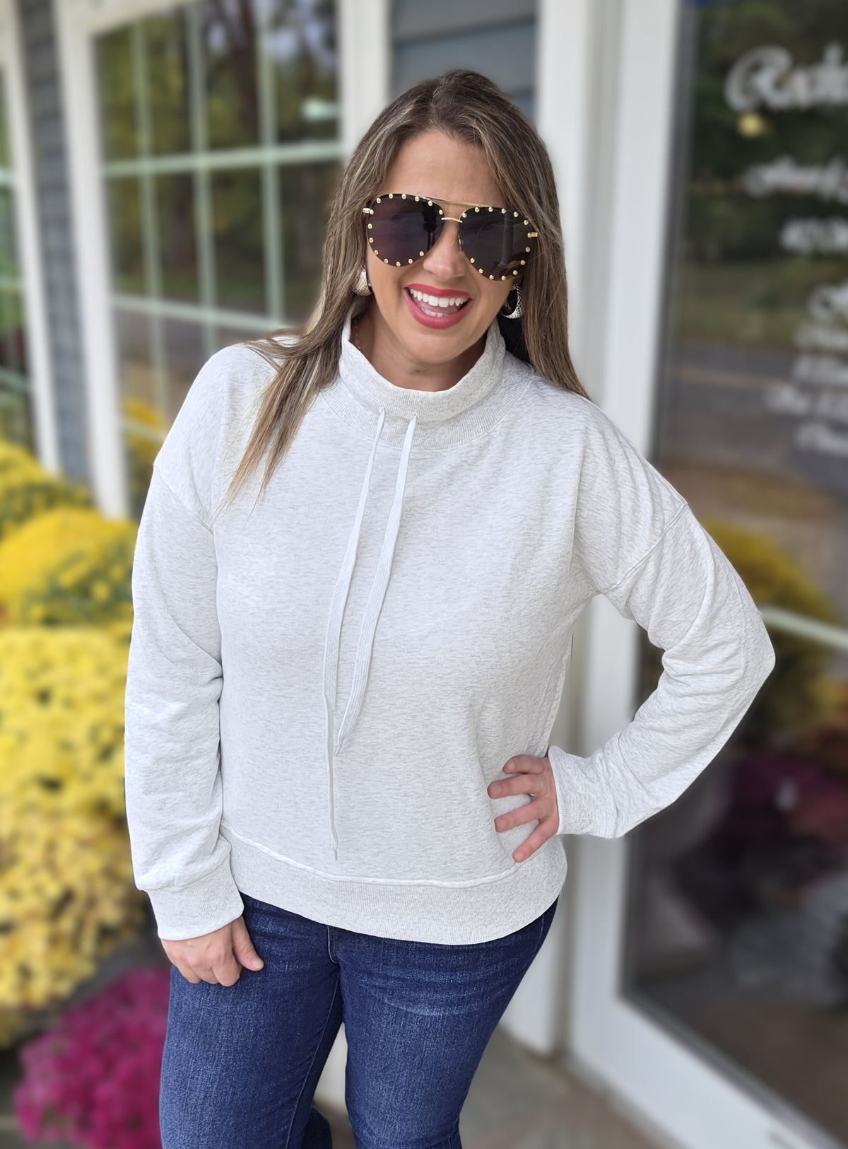 HEATHER GREY MOCK NECK AND TIE CHANNEL SWEATSHIRT