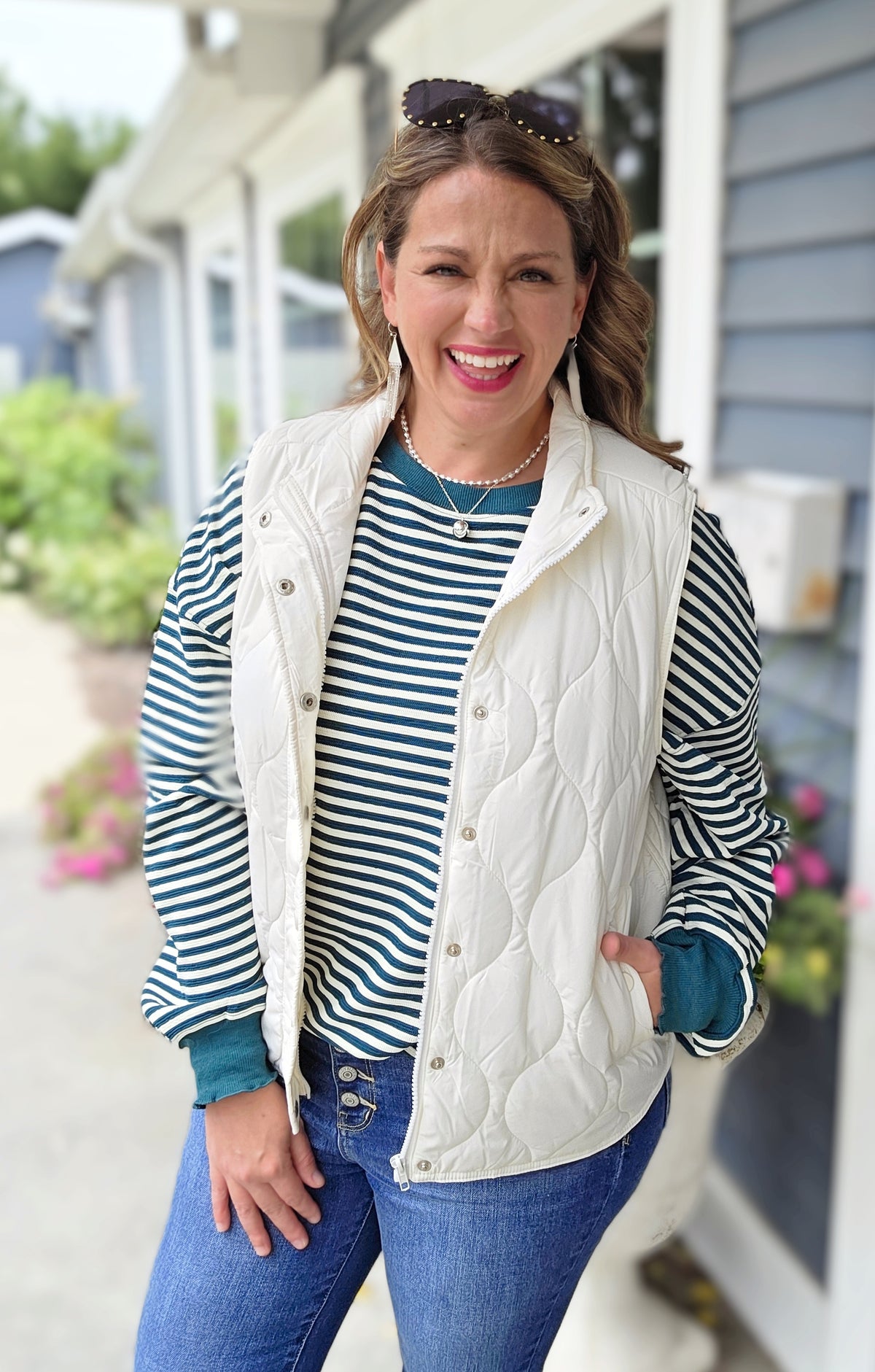 IVORY QUILTED ZIP UP VEST