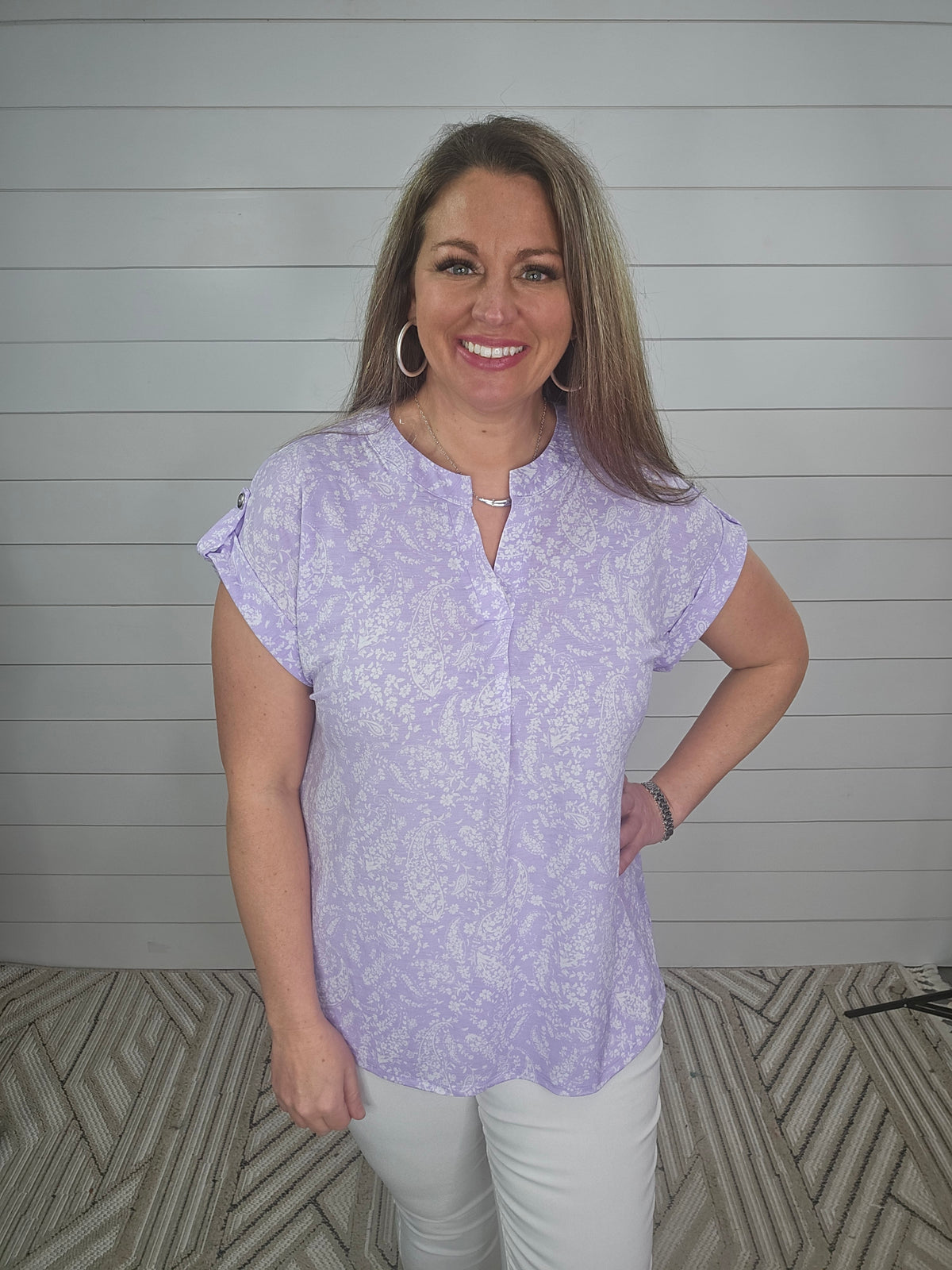 LAVENDER/WHITE FLORAL SHORT SLEEVE LIZZY TOP