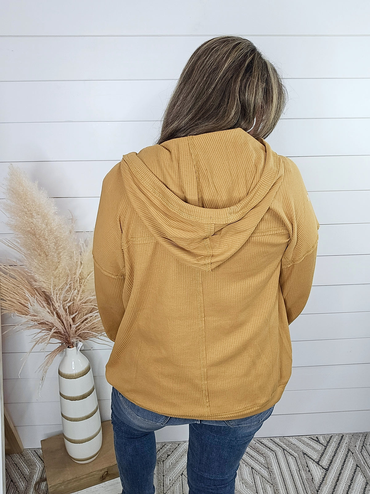 MUSTARD THERMAL TEXTURE V NECK HOODIE