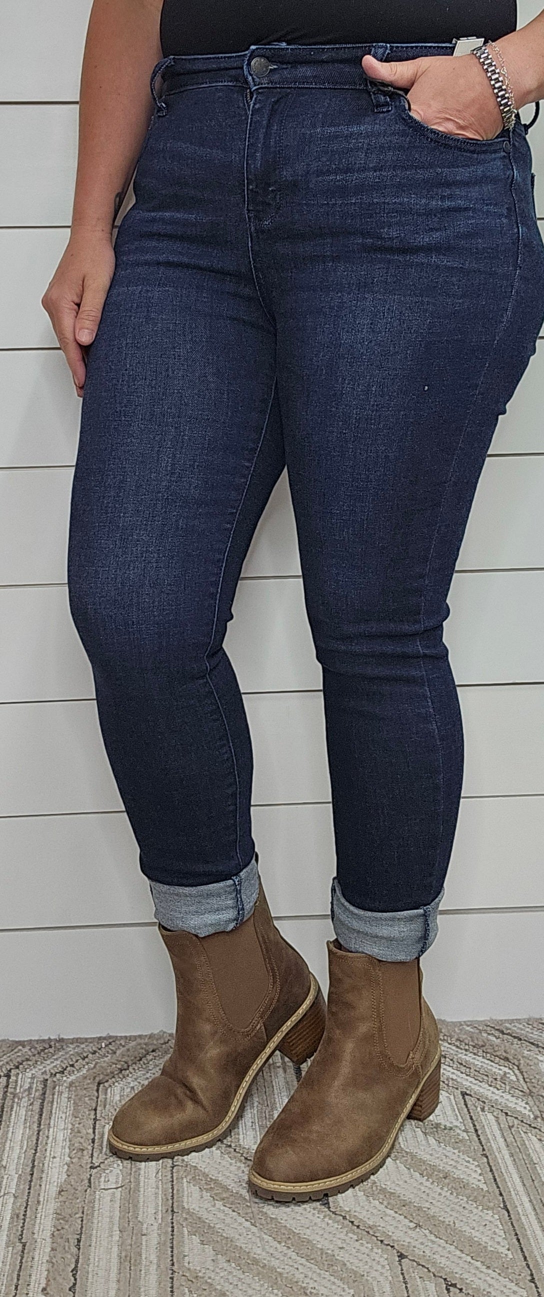 JUDY BLUE SUPER DARK SKINNY JEAN