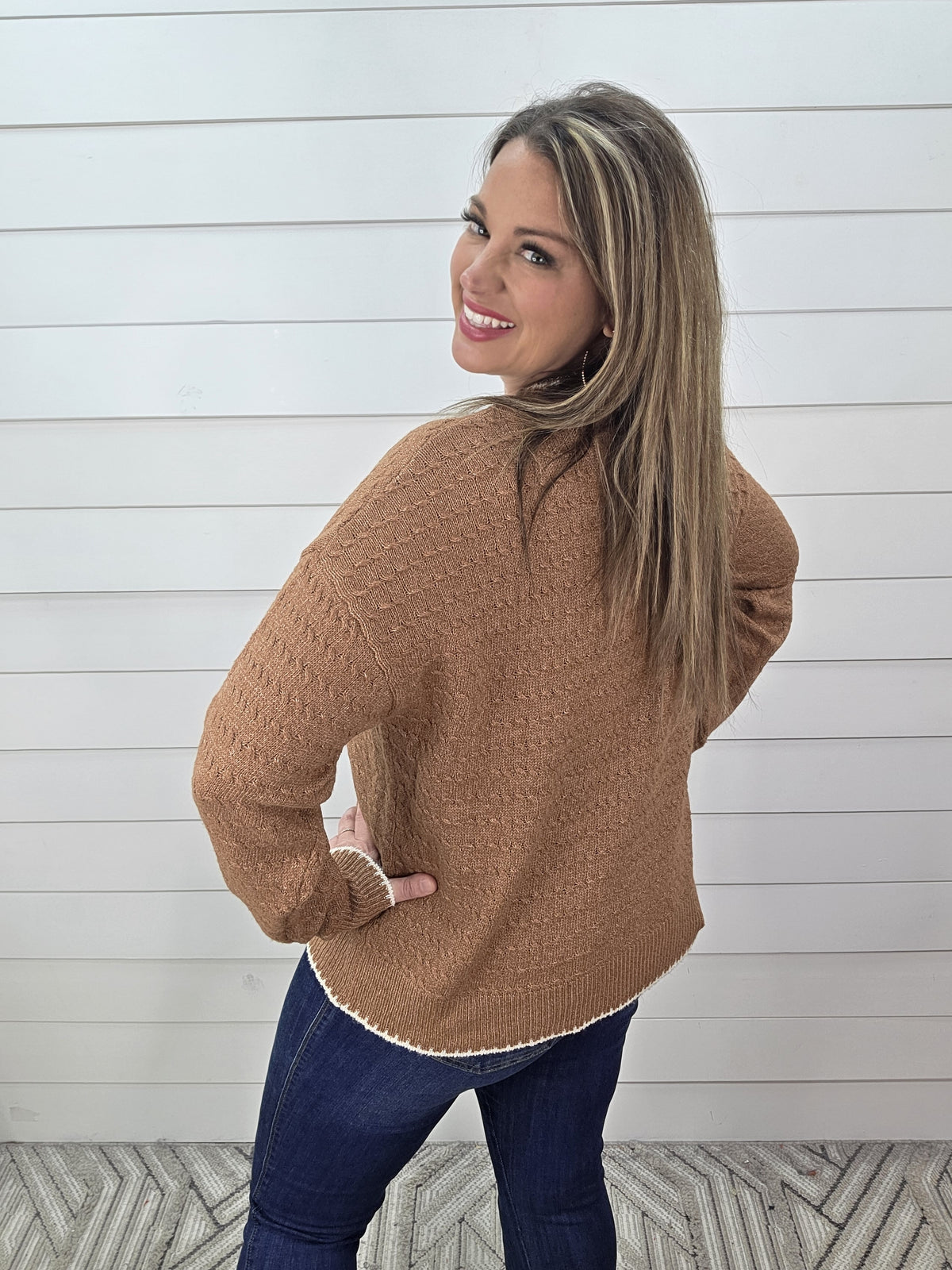 CAMEL CABLE TEXTURED/ CREAM TRIM SWEATER