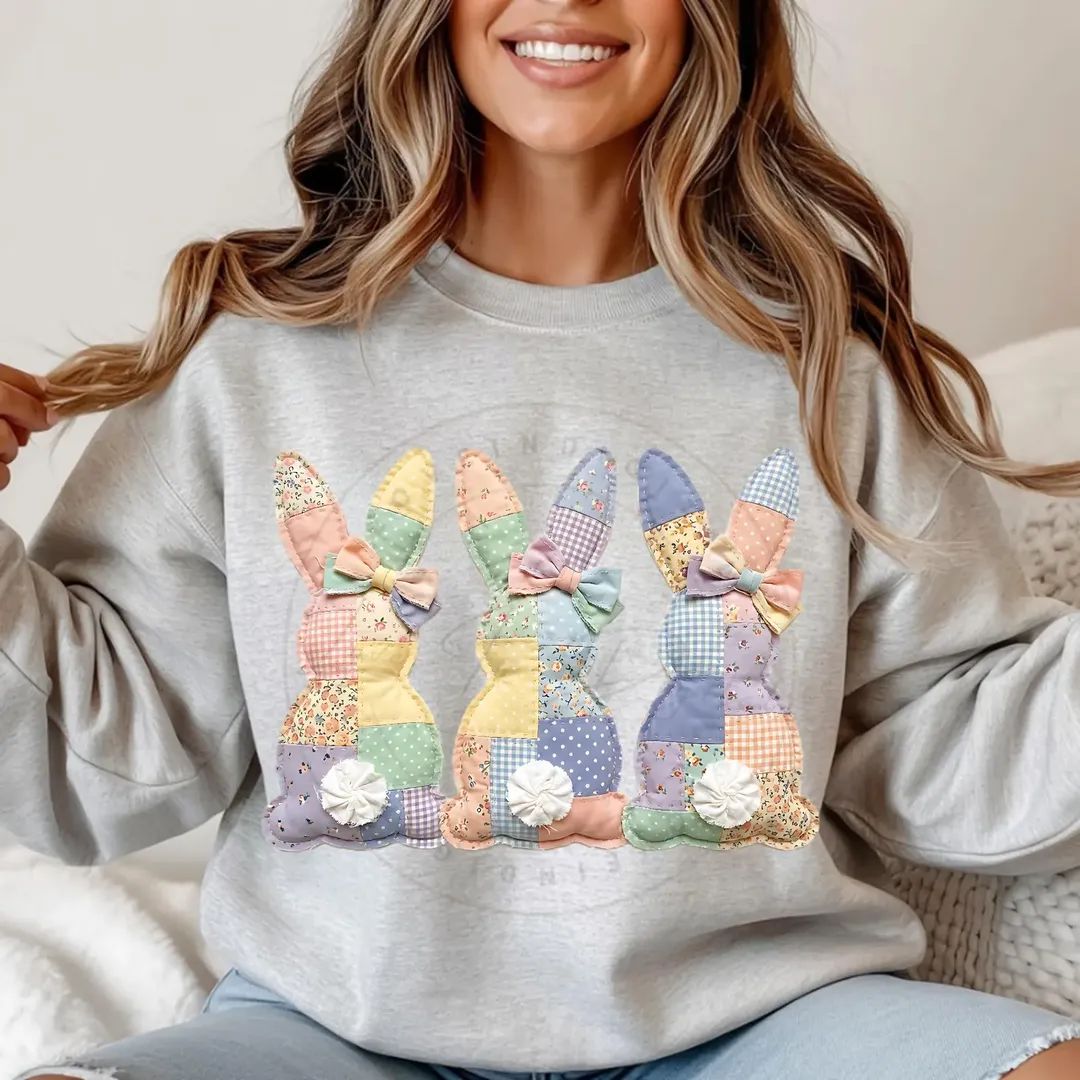 QUILTED FAUX BUNNIES SWEATSHIRT