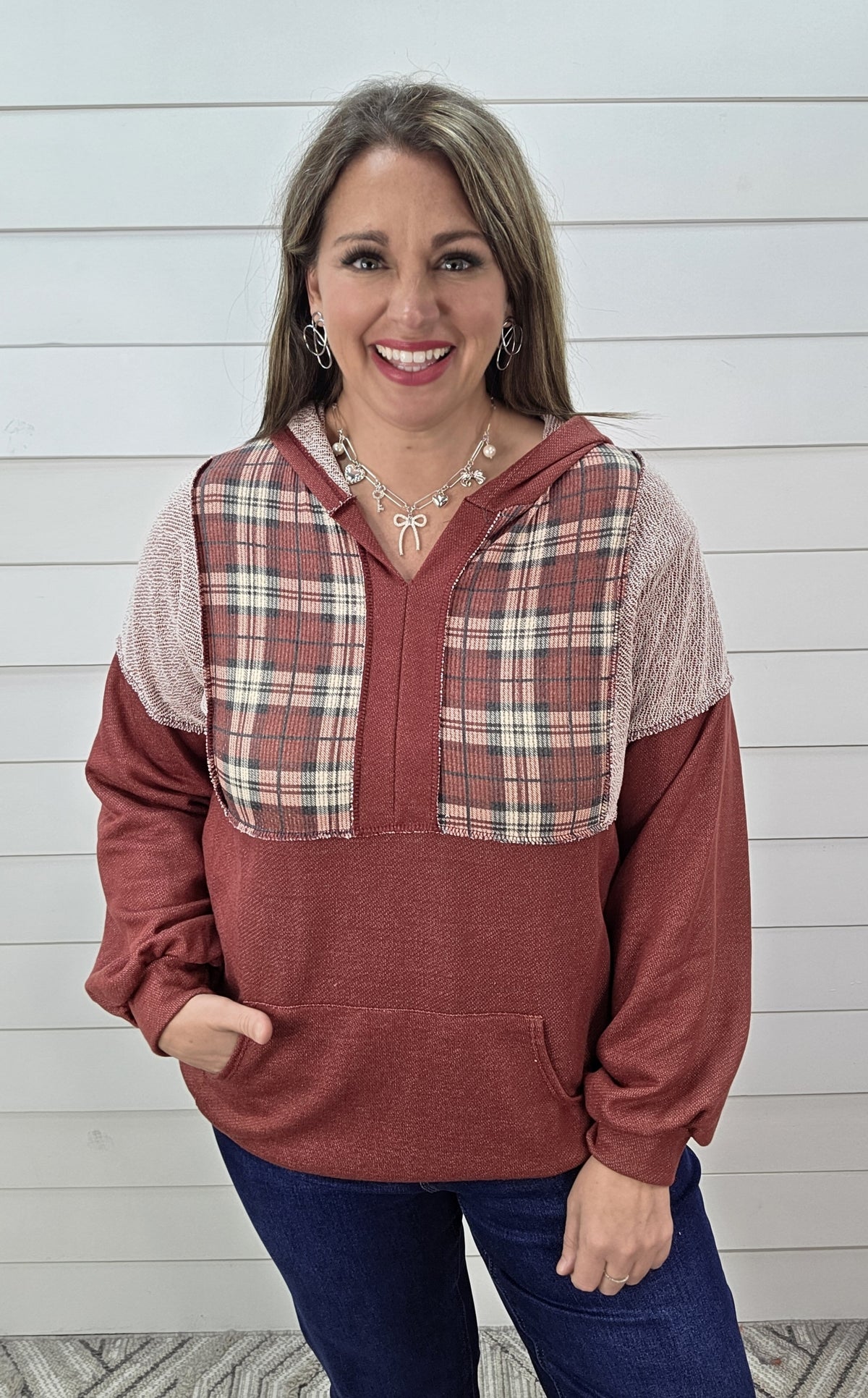 BURGUNDY/PAID QUARTER ZIP PULLOVER