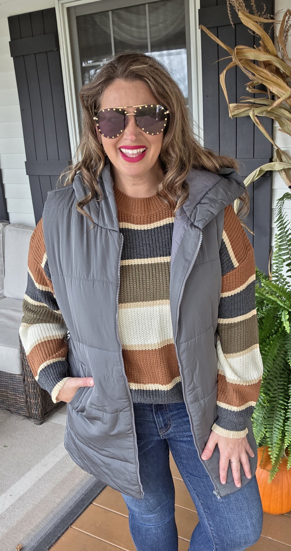 MIDNIGHT OLIVE HOODED PUFF VEST