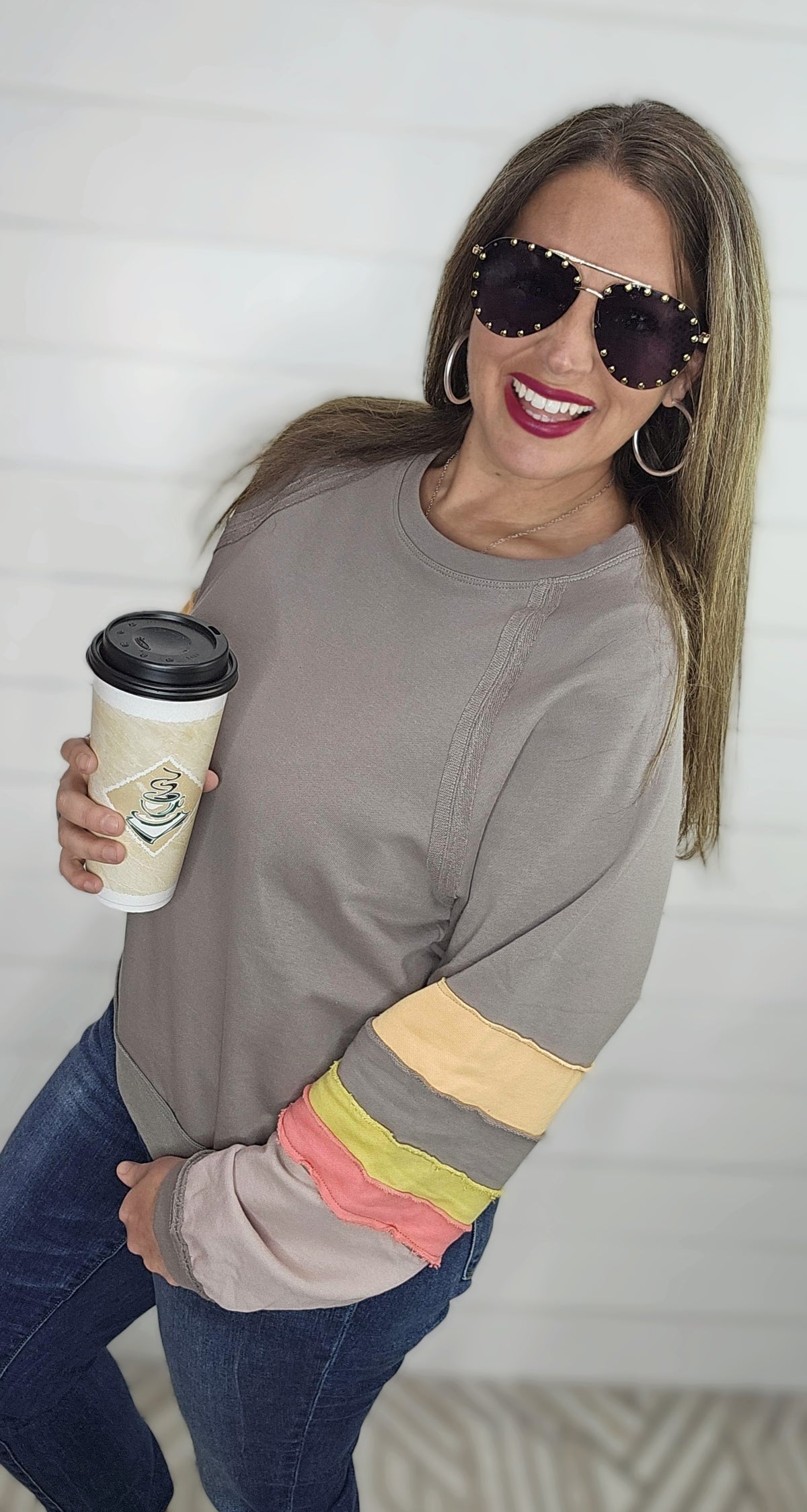 MOCHA CREW NECK W/ MULTI COLOR BRIGHT COLORBLOCK SLEEVE