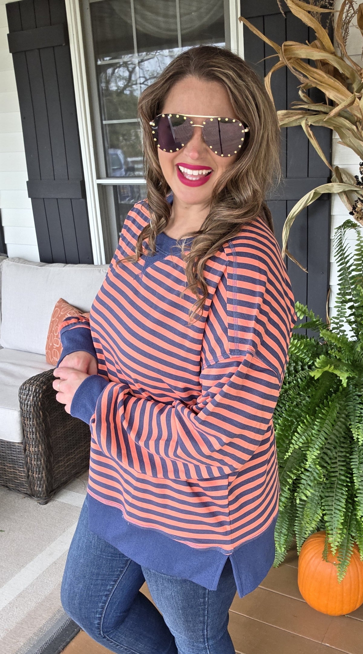 CORAL/NAVY STRIPED OVERSIZED KNIT TOP