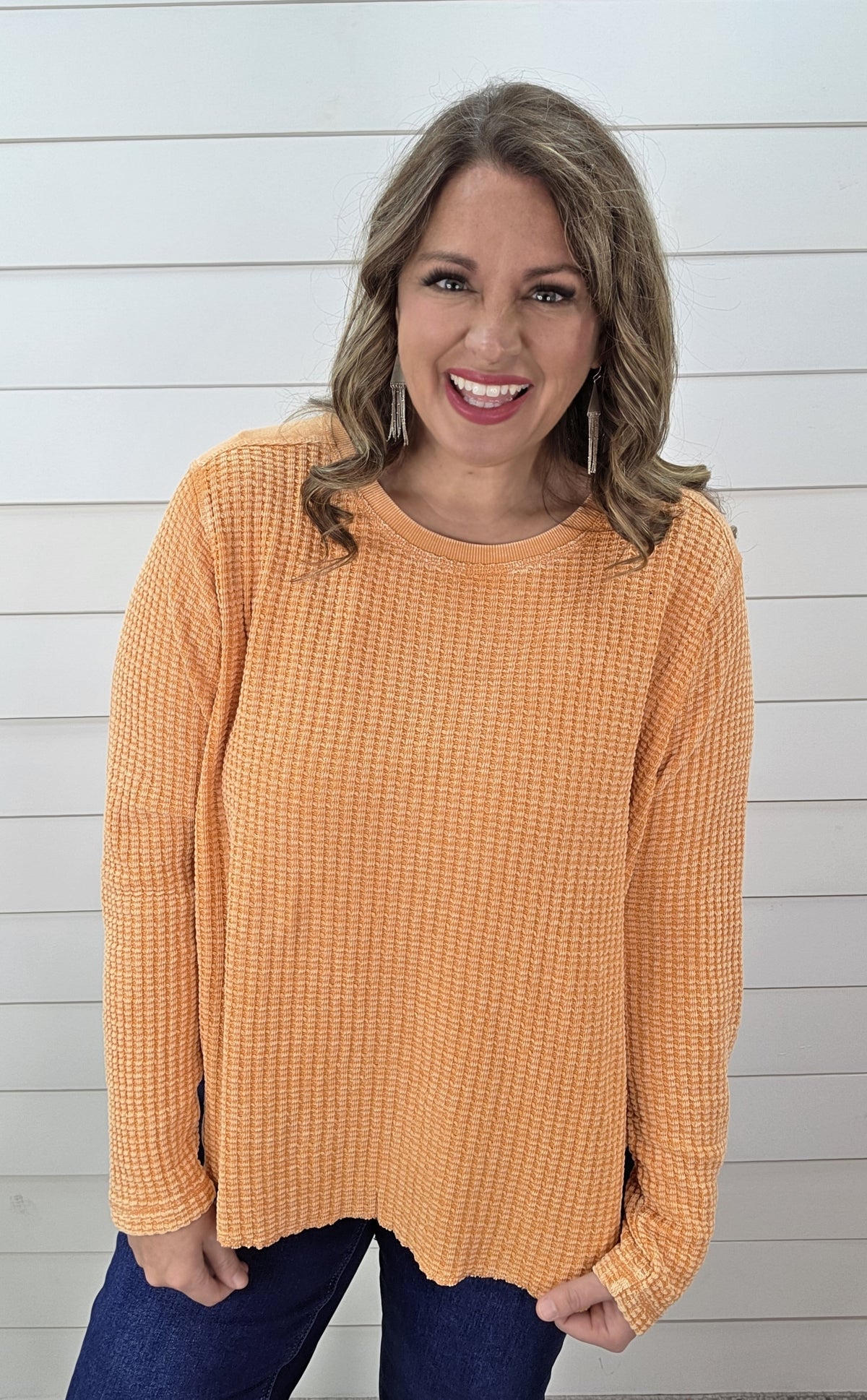 MINERAL WASH TANGERINE WAFFLE TEXTURE CONTRAST OVERSIZED TOP