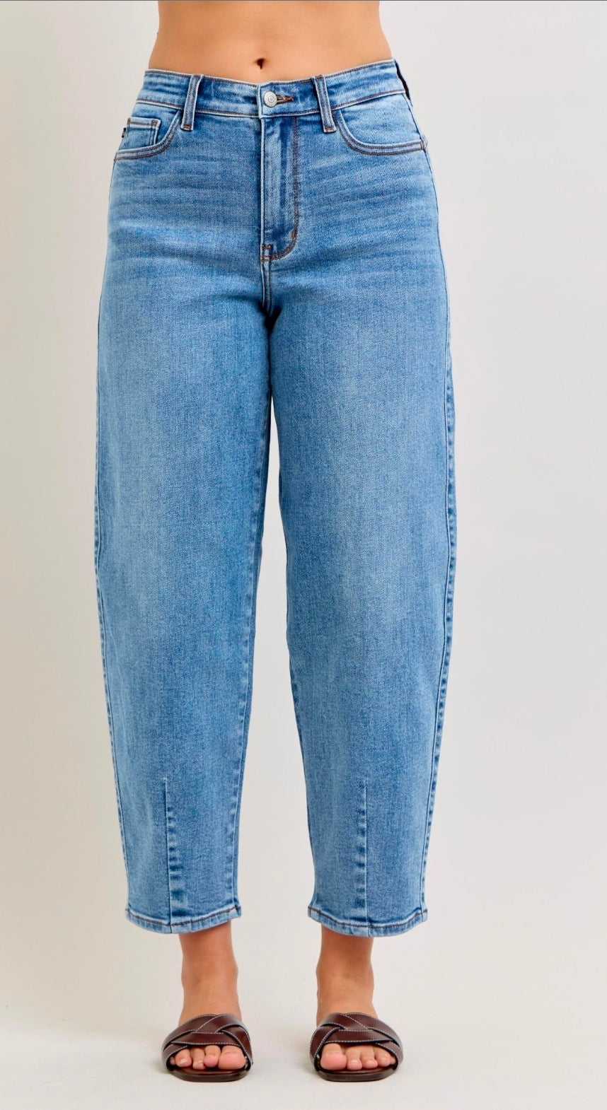 JUDY BLUE HIGH WAIST BARREL JEAN W/ FRONT DART