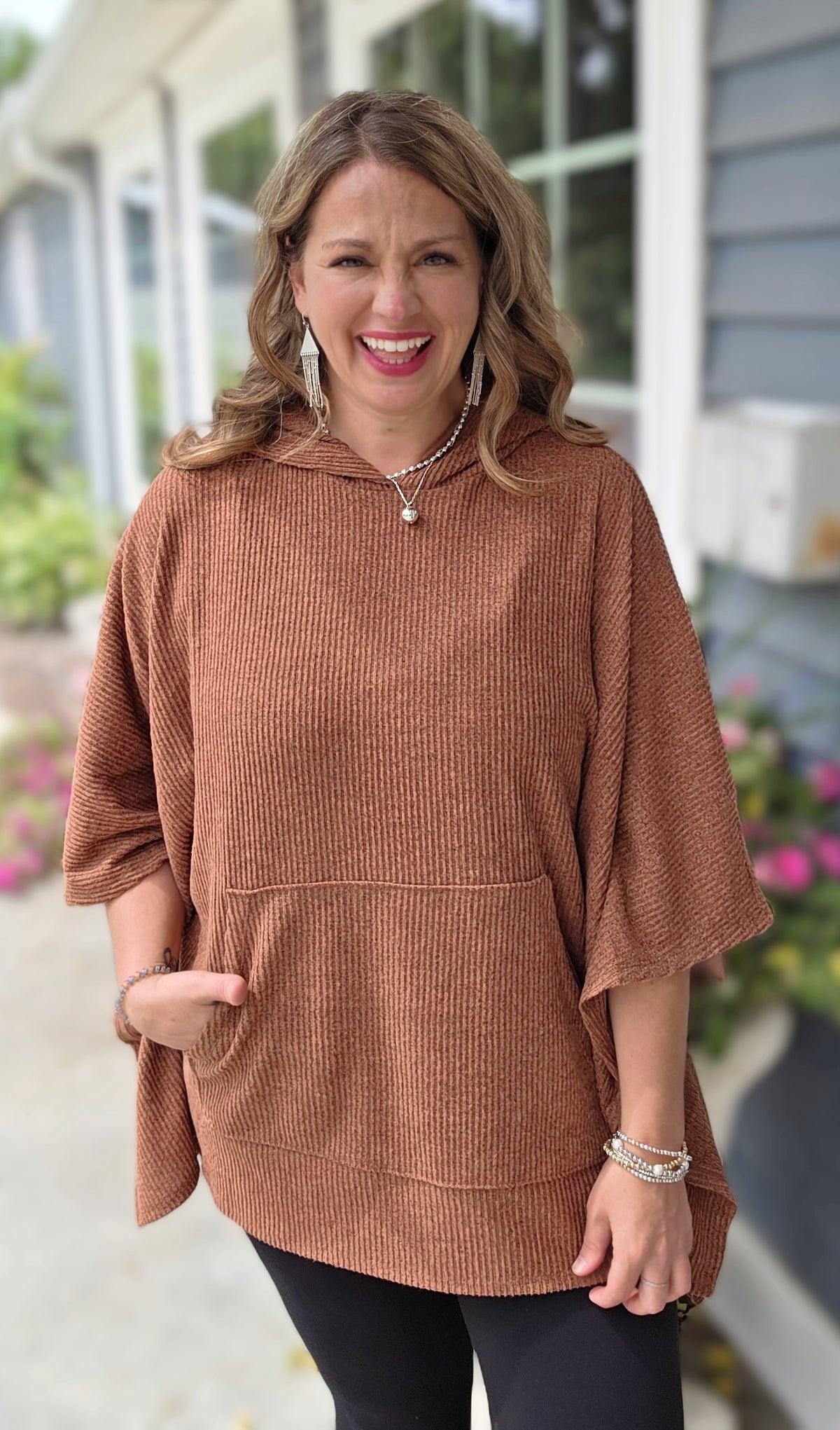 DEAR SCARLETT HORIZON PONCHO HOODIE - PUMPKIN SPICE