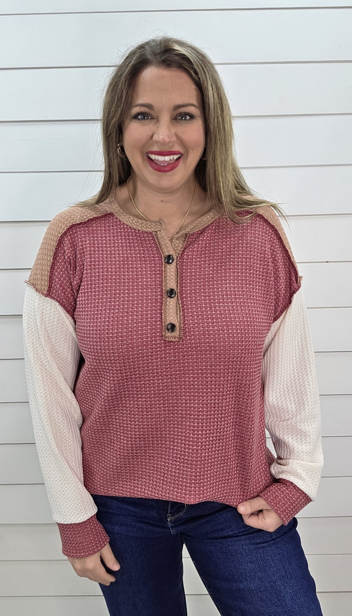 BURGUNDY COLORBLOCK WAFFLE KNIT TOP
