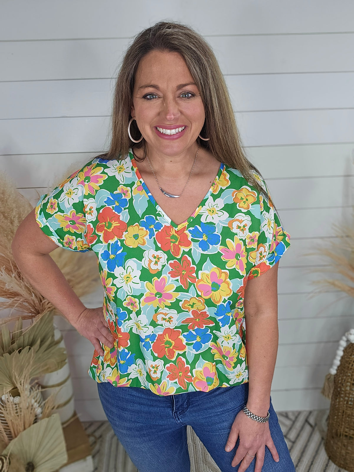 KELLY GREEN FLORAL V NECK WOVEN TOP