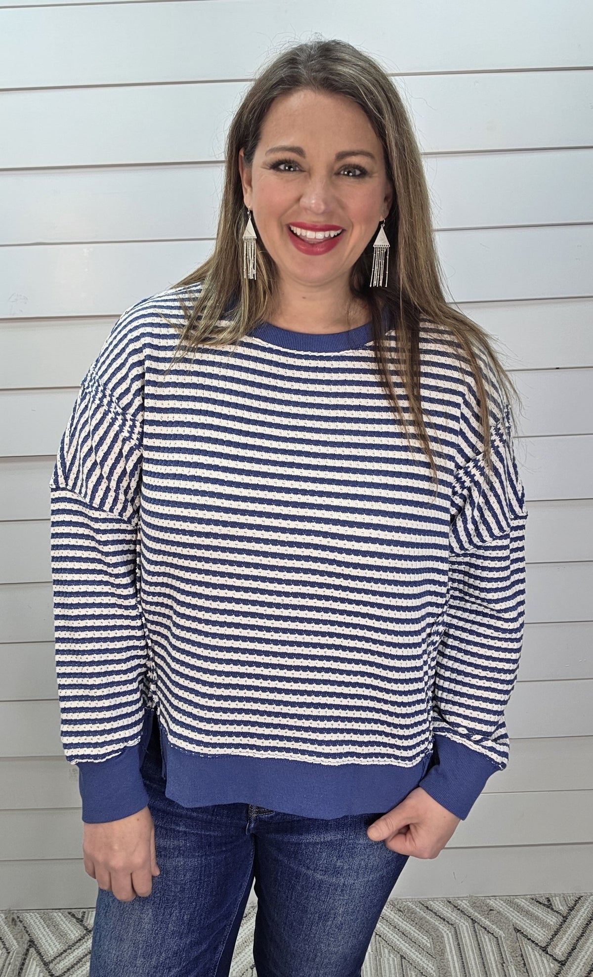 DENIM STRIPE SPLIT HEM KNIT TOP