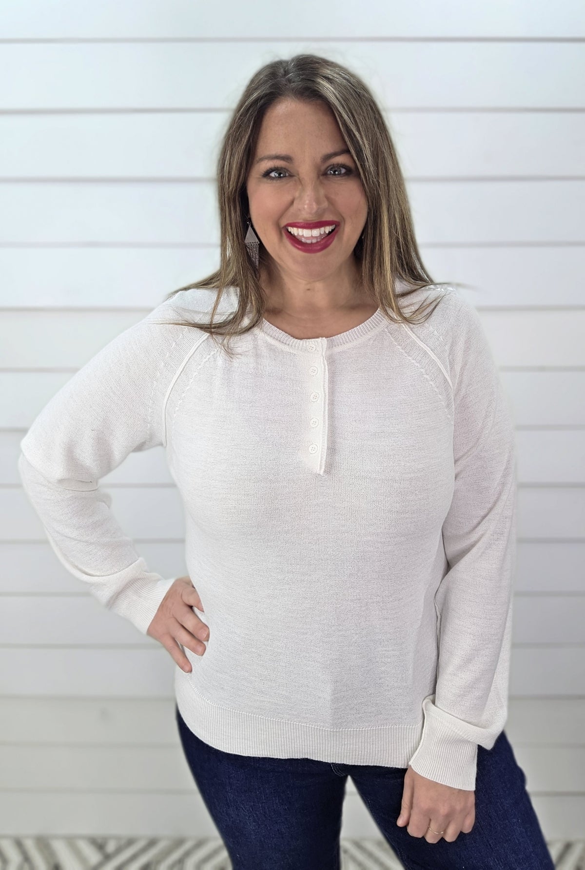 IVORY HENLEY LIGHT WEIGHT SWEATER PULLOVER