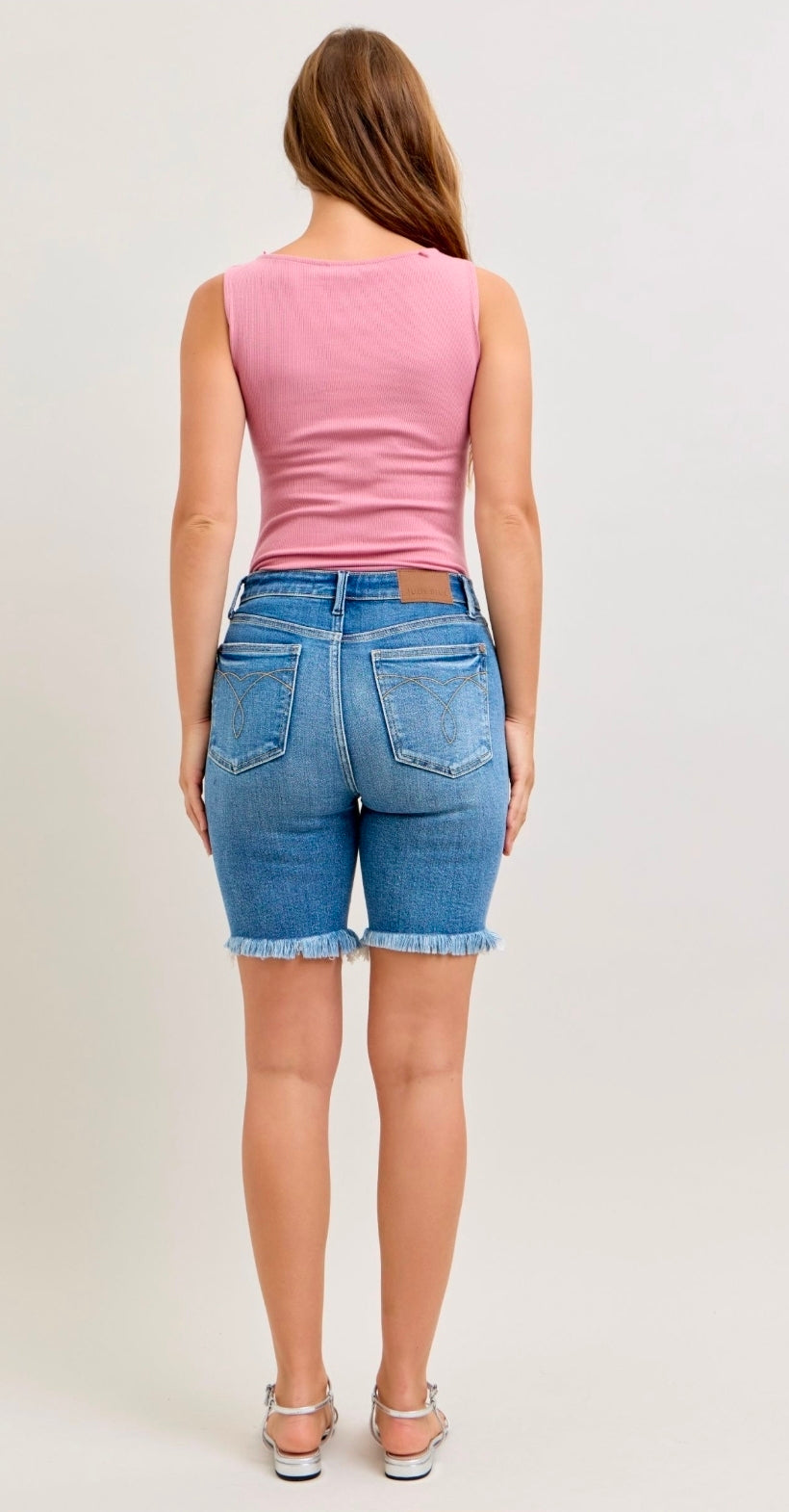 JUDY BLUE FRAY HEM BERMUDA