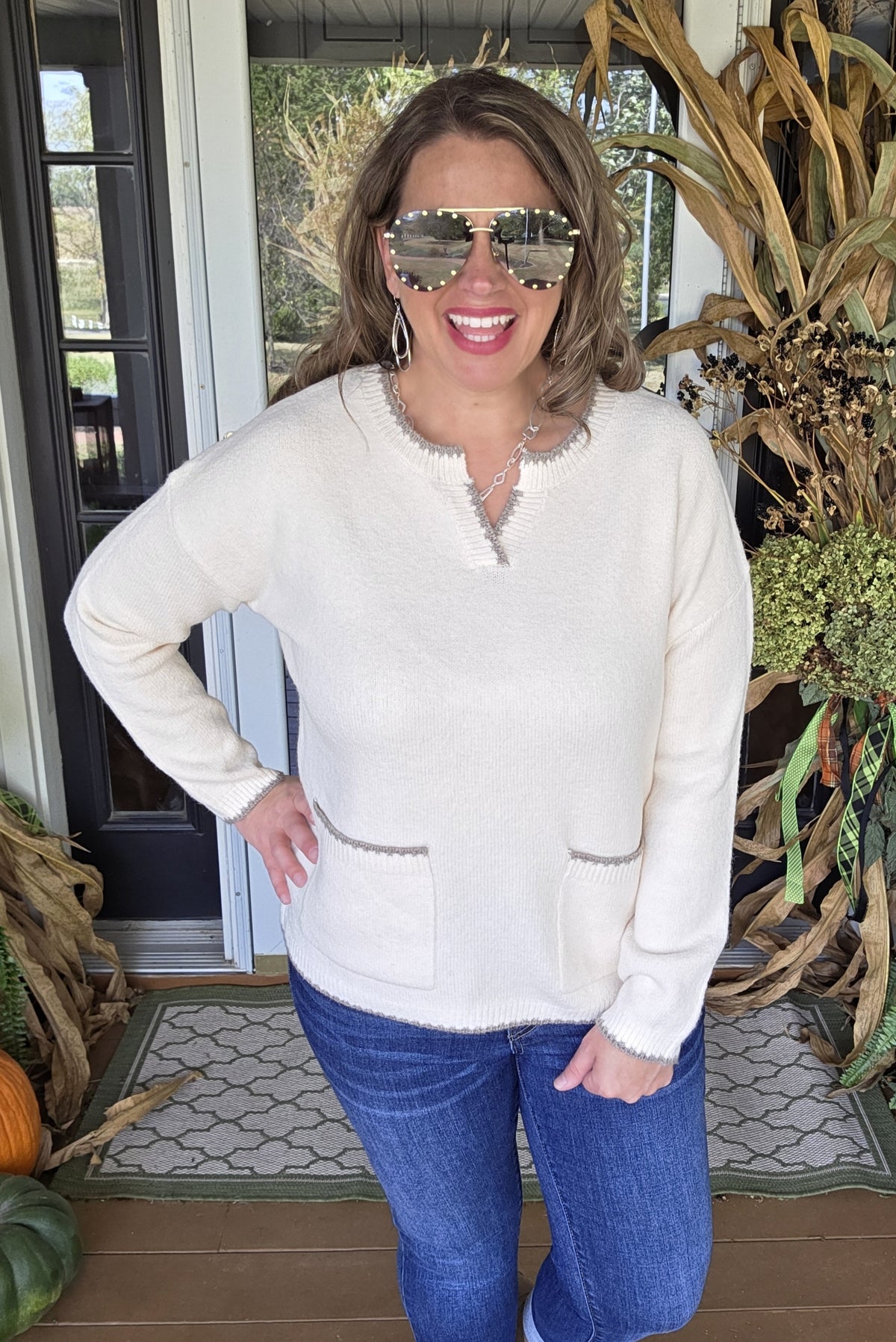 OATMEAL STITCH DETAIL DOUBLE POCKET PULLOVER SWEATER