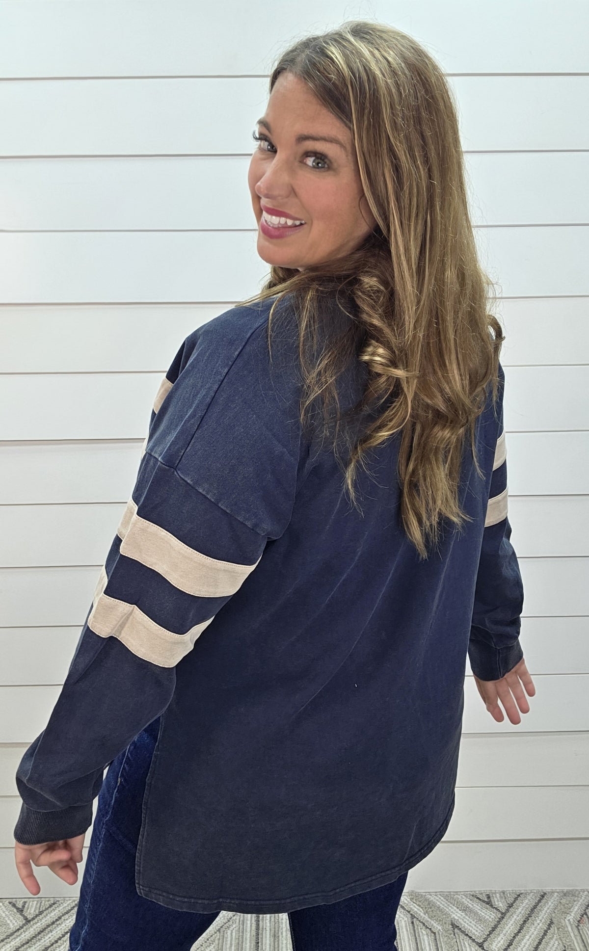 NAVY VARSITY STRIPED WASHED KNIT PULLOVER WITH SIDE SLIT