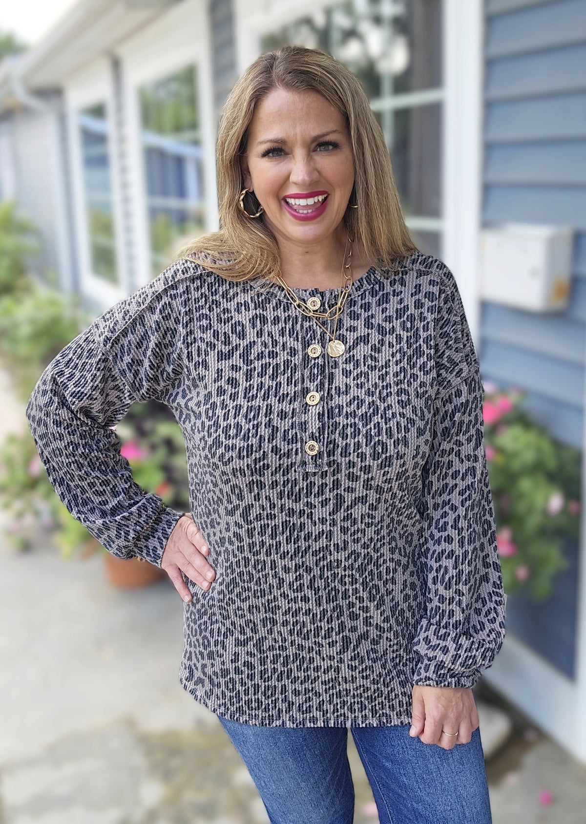 COCO ANIMAL HENLEY RAISED RIBBED LONG SLEEVE KNIT TOP