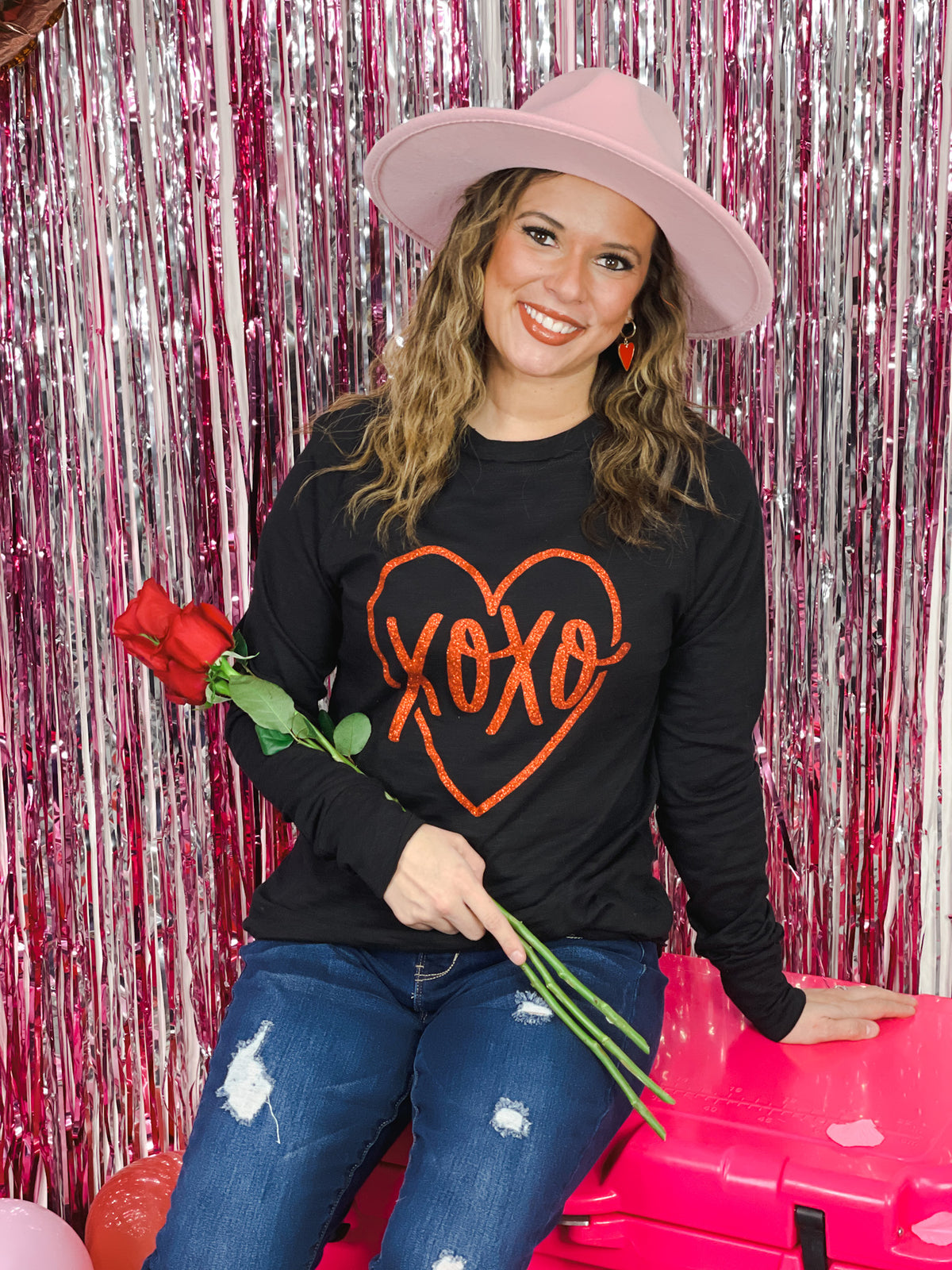 BLACK XOXO HEART LONG SLEEVE TOP