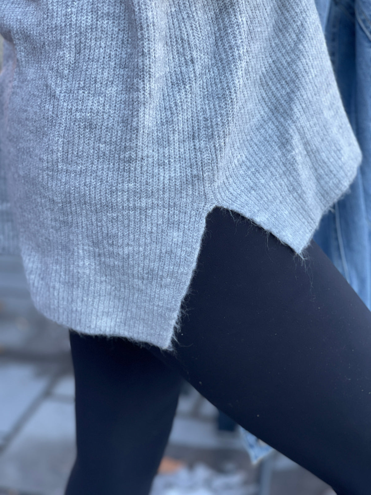 GREY SNAP BUTTON COLLARED SWEATER