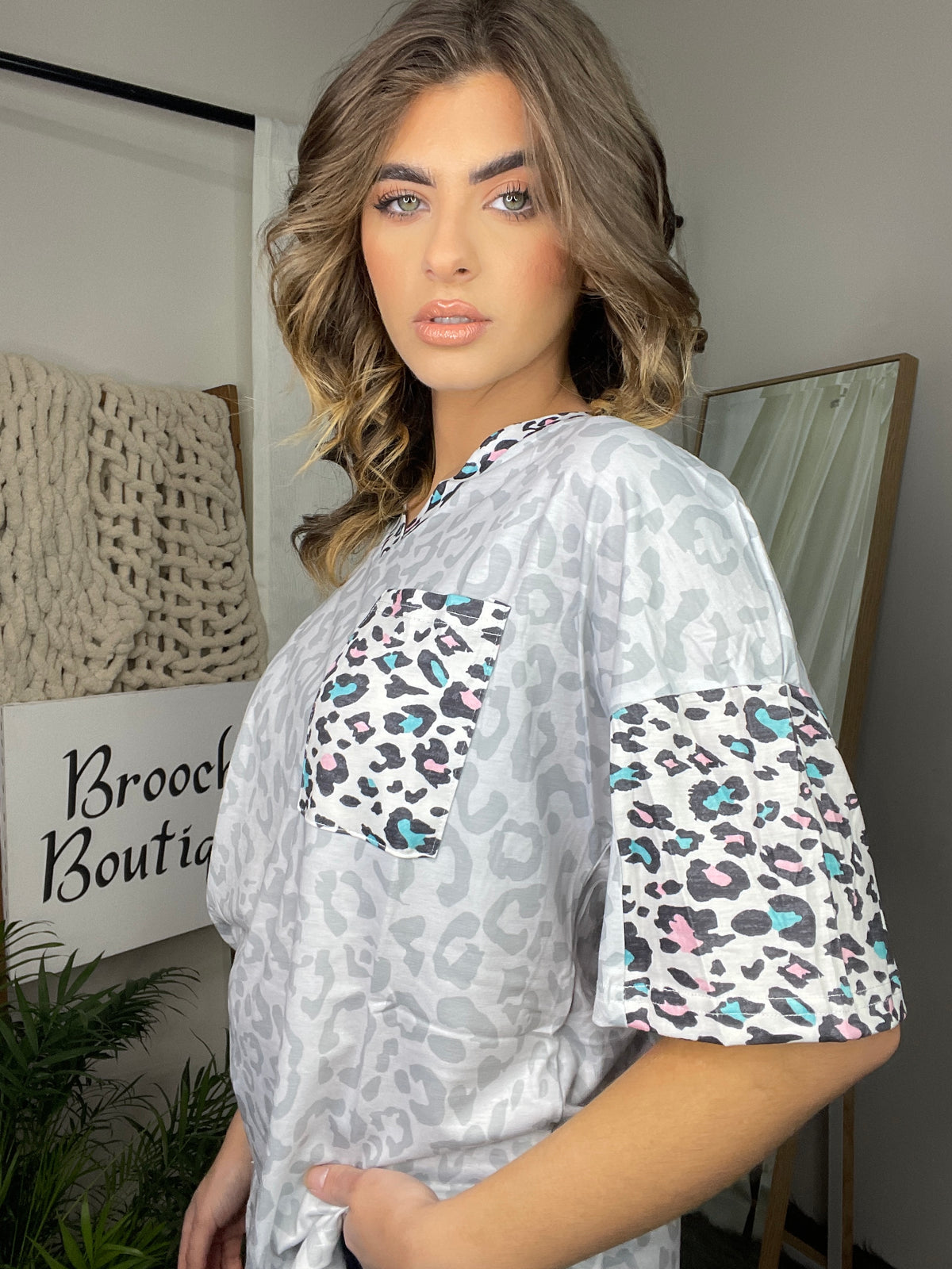 GREY LEOPARD TOP W/ COLORFUL LEOPARD ACCENTS