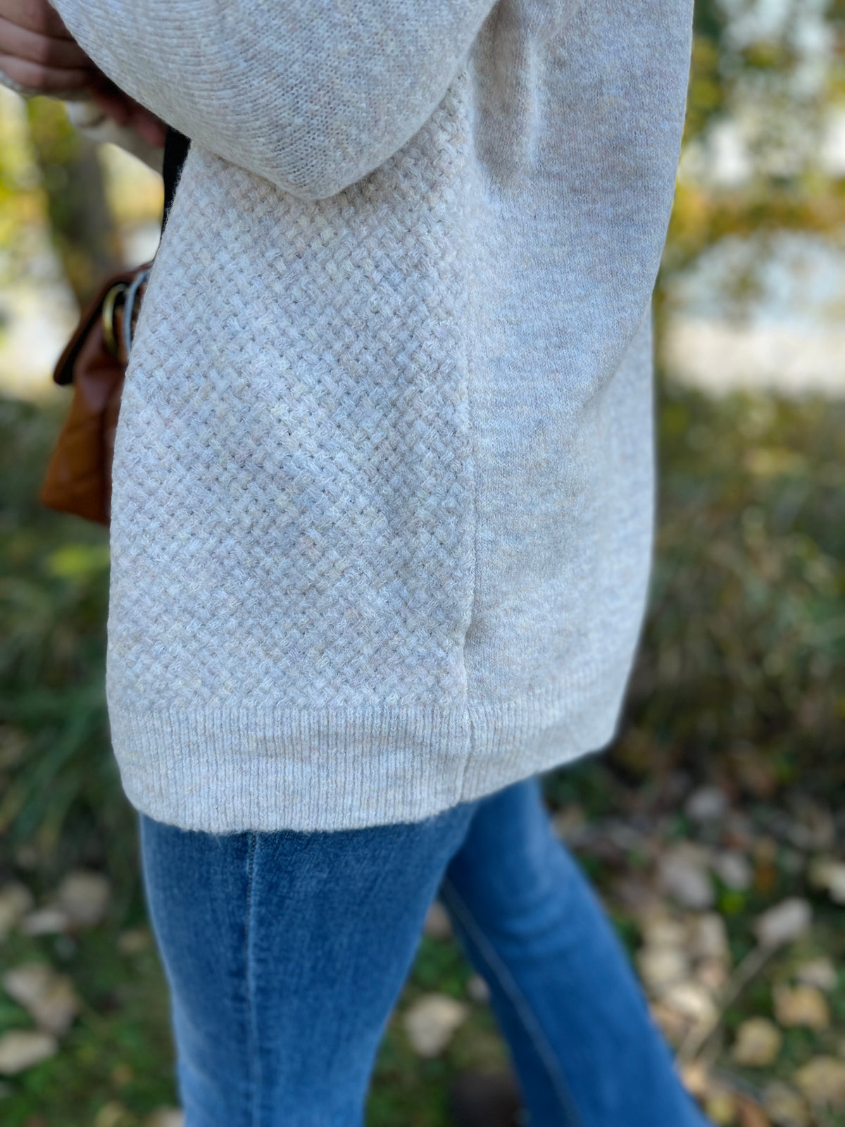 HEATHERED OATMEAL TEXTURED OPEN FRONT CARDIGAN
