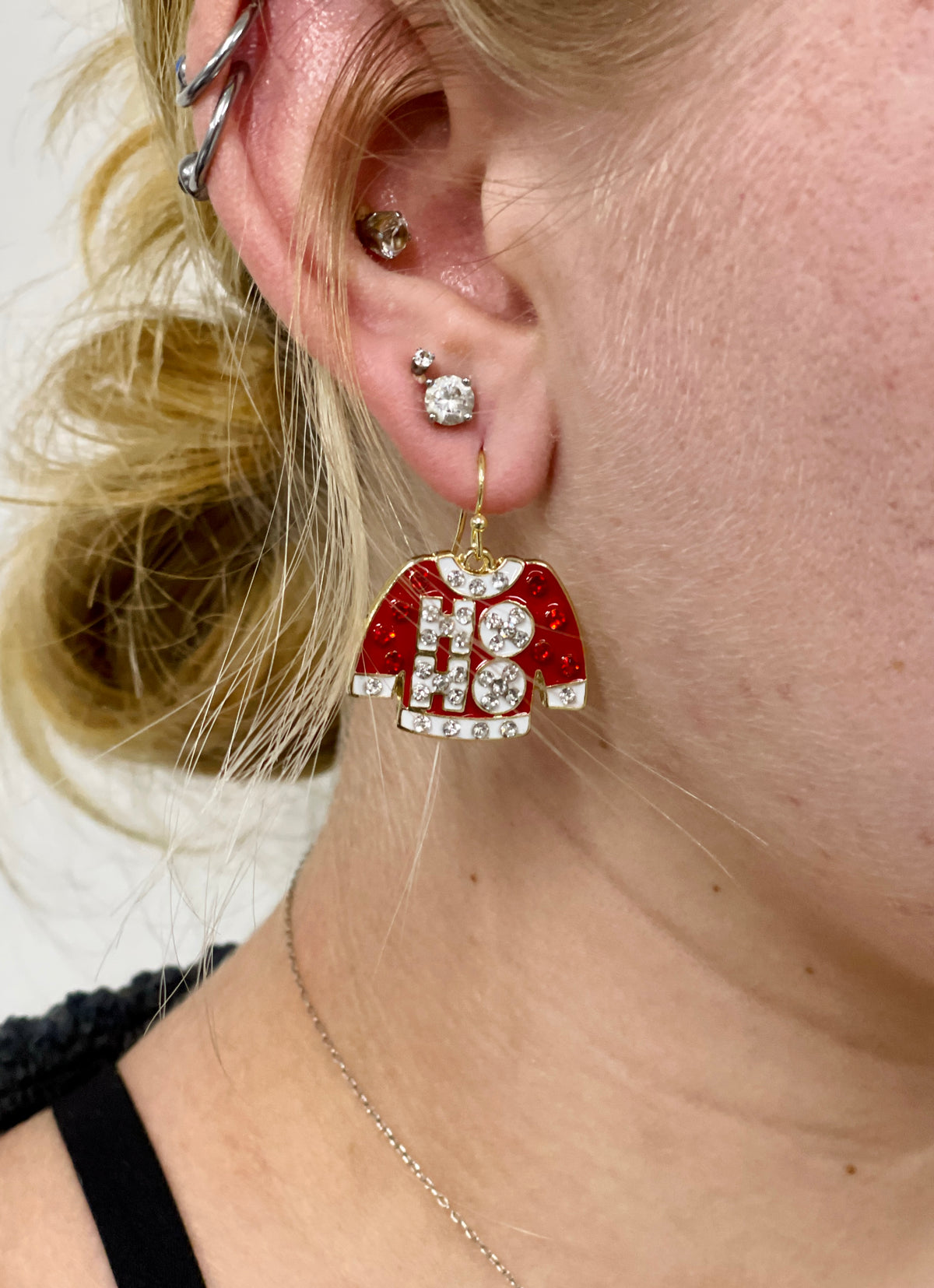 CHRISTMAS RED SWEATER EARRING